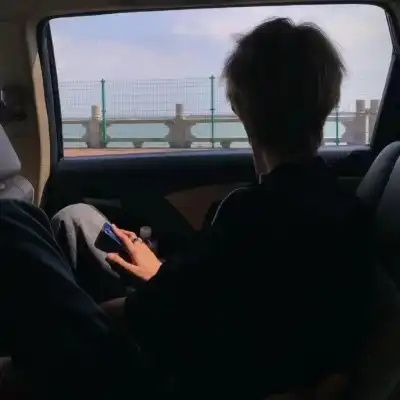 车修洁